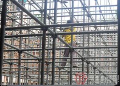 怎么搭配門式腳手架比較合理，有什么規(guī)定嗎?