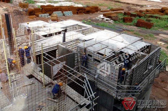 與傳統(tǒng)建筑模板相比，鋁合金模板具有的優(yōu)勢: