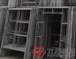 移動(dòng)腳手架掛鉤踏板和各類(lèi)配件生產(chǎn)廠家