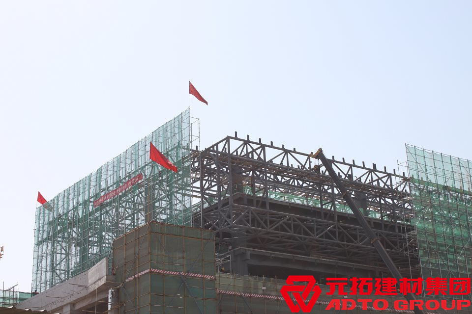 重慶盤扣式腳手架電話多少？盤扣式腳手架一個平方用的多少材料？