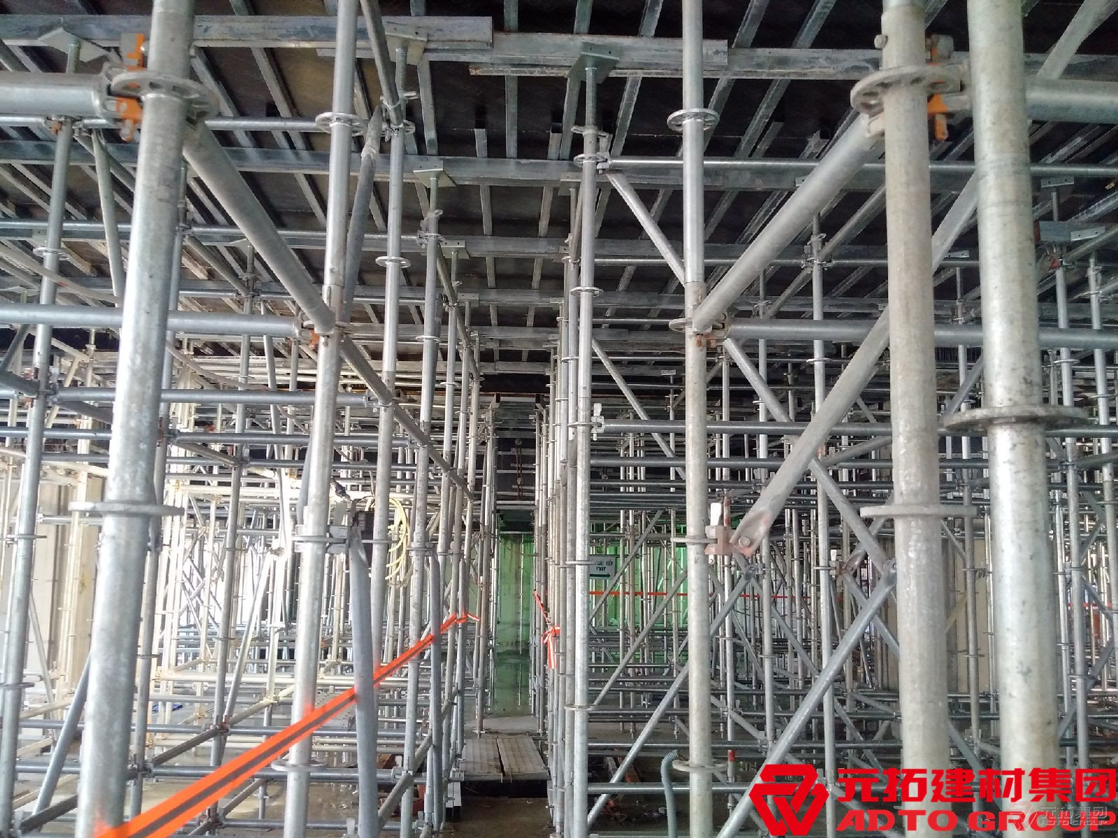 一噸60型的盤扣式腳手架能搭多大面積？